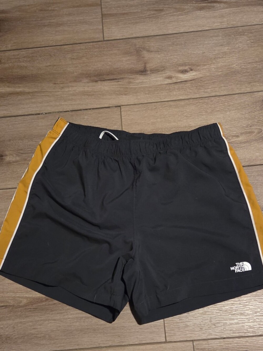 The North Face ELEVATION Black Athletic Shorts with Yellow Side Men Med.